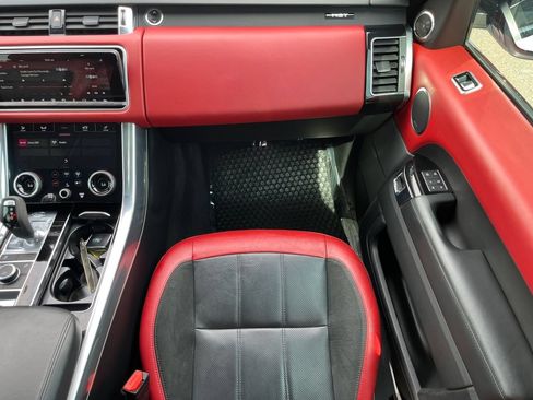 Used 2021 Land Rover Range Rover Sport HST AWD/4WD image 15