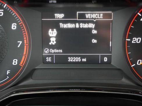 Used 2024 Chevrolet Trax RS w/ Driver Confidence Package FWD image 30