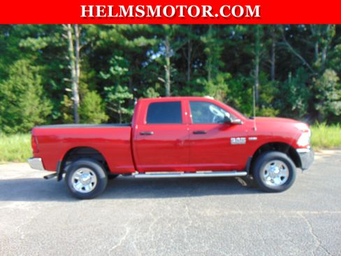 Used 2018 RAM 2500 Tradesman w/ Chrome Appearance Group AWD/4WD image 13