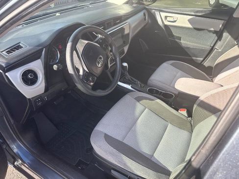 Used 2019 Toyota Corolla LE image 9