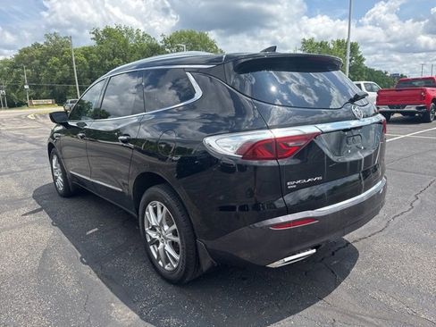 Used 2023 Buick Enclave Premium image 5