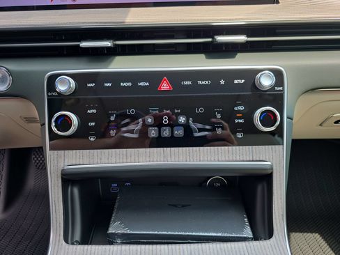 New 2026 Genesis GV80 2.5T Prestige AWD/4WD image 26