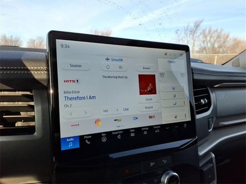 Certified 2023 Ford Expedition XLT image 21