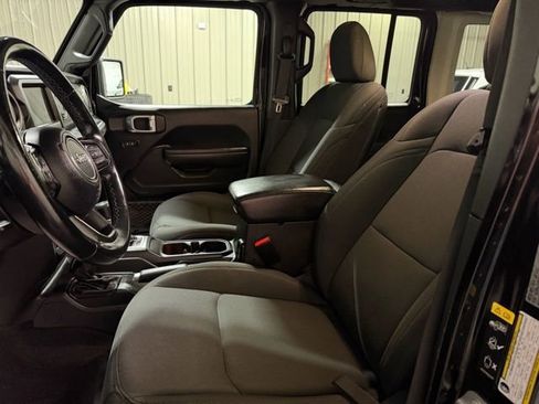 Used 2021 Jeep Wrangler Unlimited Sport S image 13