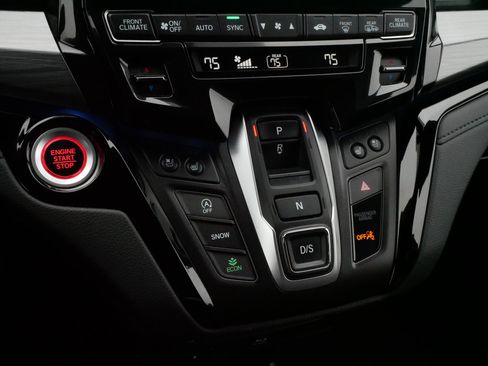 Used 2024 Honda Odyssey Elite image 24