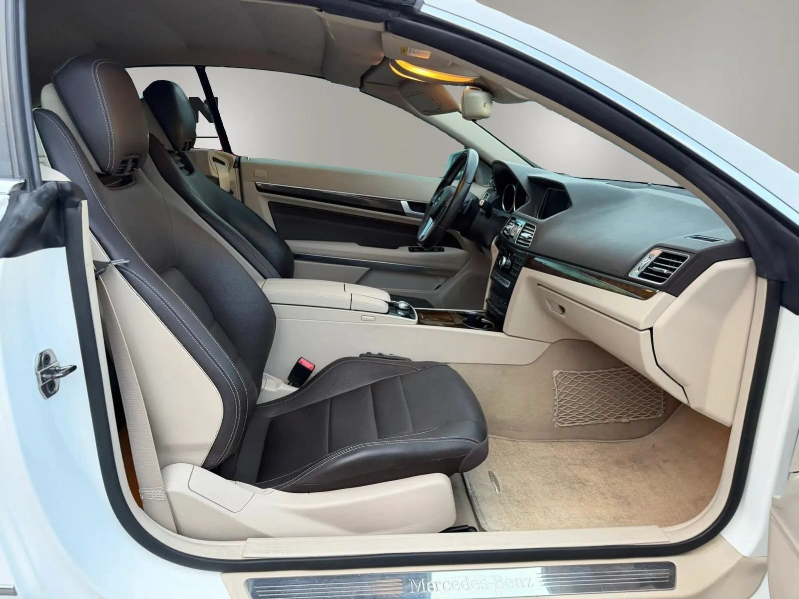 Used 2015 Mercedes-Benz E 400 Cabriolet w/ Premium 1 Package image 29