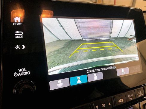 Used 2022 Honda Odyssey Touring image 20