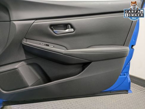 Used 2024 Nissan Sentra SV FWD image 33