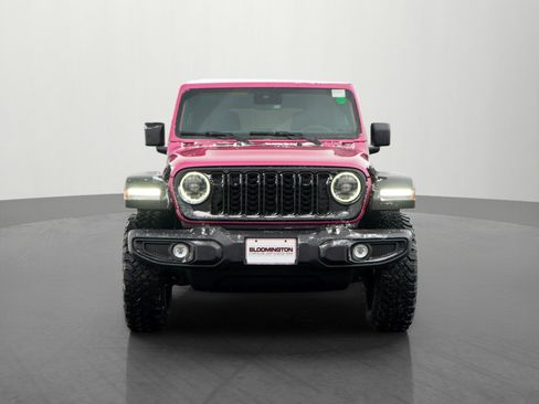 Used 2024 Jeep Wrangler Willys image 2