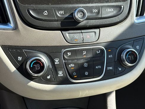 Used 2024 Chevrolet Malibu LT FWD image 26