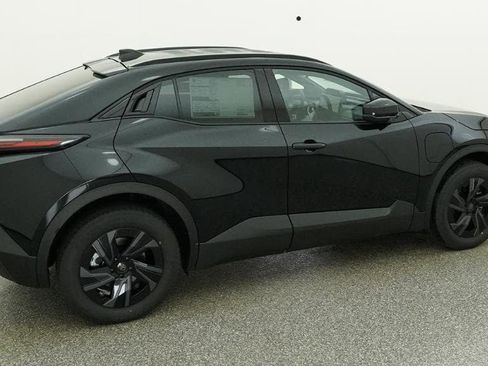 New 2026 Toyota C-HR AWD/4WD image 10