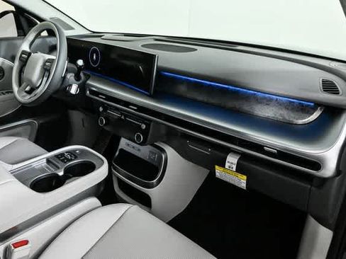 New 2026 Hyundai Ioniq 9 Calligraphy image 68