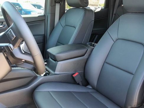 New 2026 Chevrolet Colorado LT w/ LT Convenience Package AWD/4WD image 5