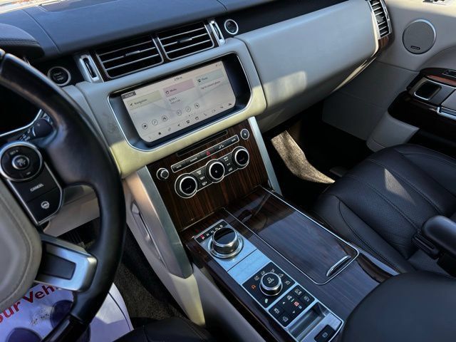 Used 2017 Land Rover Range Rover HSE AWD/4WD image 37