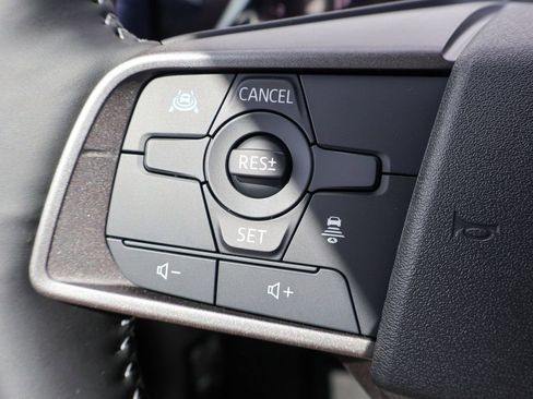 New 2026 Nissan Sentra SL image 11