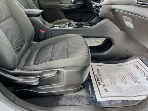 Used 2023 Chevrolet Bolt EUV LT w/ Driver Confidence Package FWD image 32