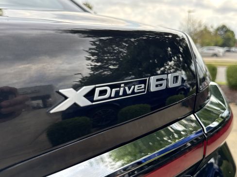 New 2026 BMW i7 xDrive60 image 7