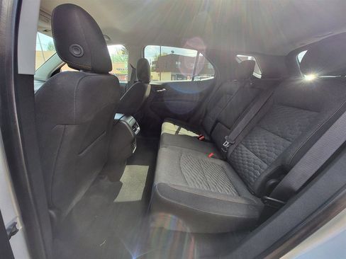 Used 2019 Chevrolet Equinox LT FWD image 10