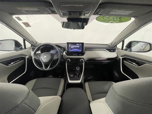 Certified 2022 Toyota RAV4 Limited image 11