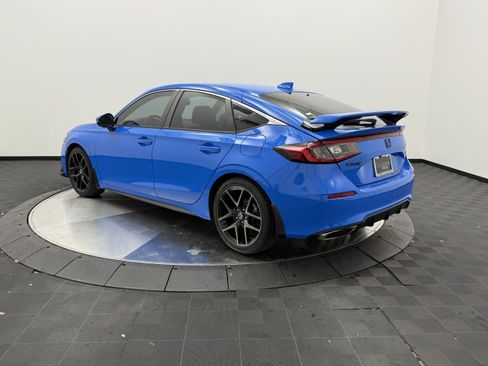 Used 2022 Honda Civic Sport Touring image 5