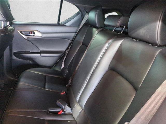 Used 2017 Lexus CT 200h FWD image 18