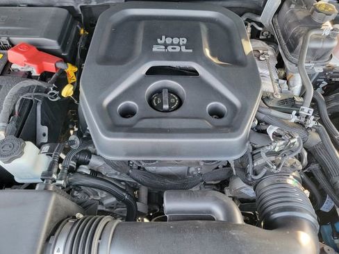 Certified 2022 Jeep Wrangler Unlimited Rubicon 4xe w/ Cold Weather Group image 40