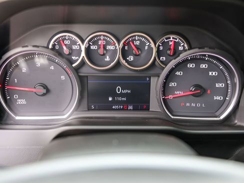 Used 2023 Chevrolet Silverado 2500 LT AWD/4WD image 14