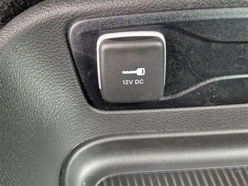 New 2026 Chrysler Pacifica Select image 22