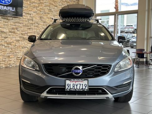 Used 2018 Volvo V60 T5 Cross Country AWD/4WD image 8