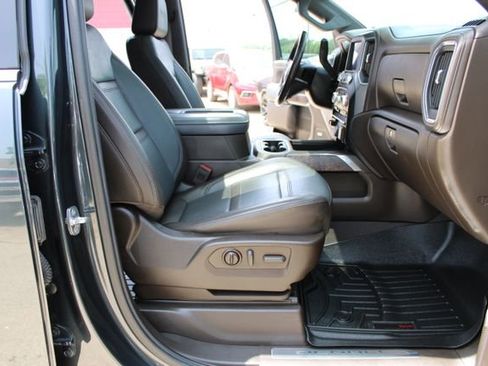 Used 2022 GMC Sierra 2500 Denali w/ Denali Ultimate Package AWD/4WD image 52