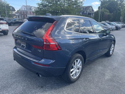 Used 2021 Volvo XC60 T5 Momentum w/ Advanced Package AWD/4WD image 7