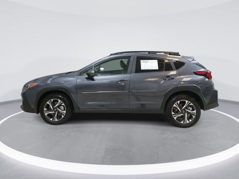 Used 2024 Subaru Crosstrek 2.0i Premium AWD/4WD image 8