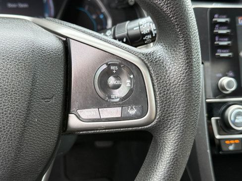 Used 2019 Honda Civic EX image 22