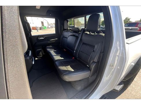 Used 2024 Chevrolet Silverado 3500 High Country w/ High Country Premium Package image 27