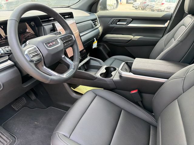 New 2027 GMC Terrain Elevation w/ Elevation Premium Package FWD image 17