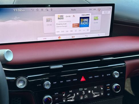 Used 2025 Genesis G80 3.5T Sport Prestige image 6