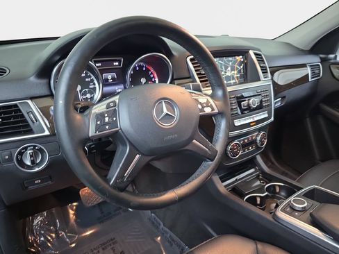 Used 2015 Mercedes-Benz ML 350 4MATIC image 19