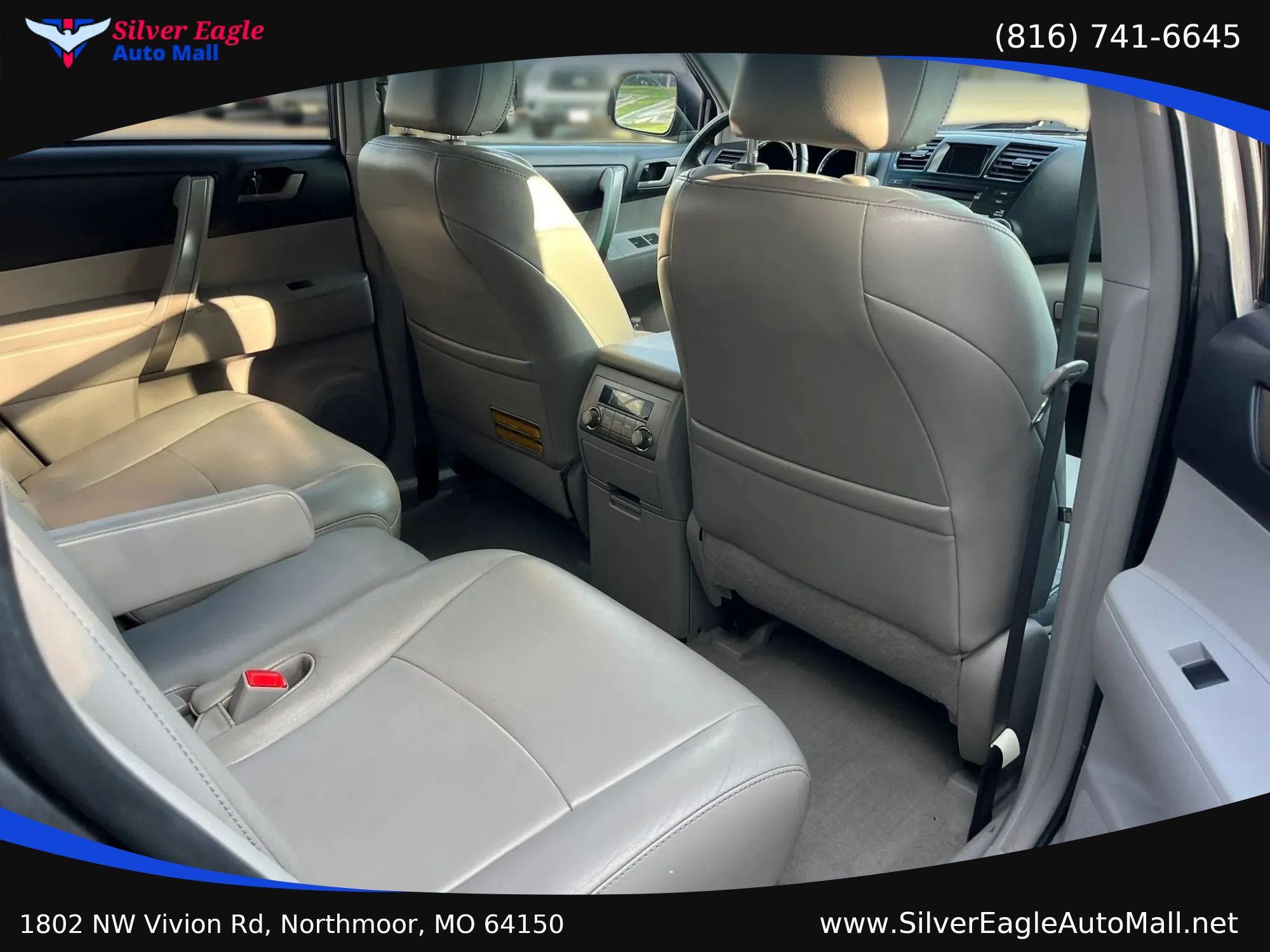 Used 2010 Toyota Highlander SE AWD/4WD image 9