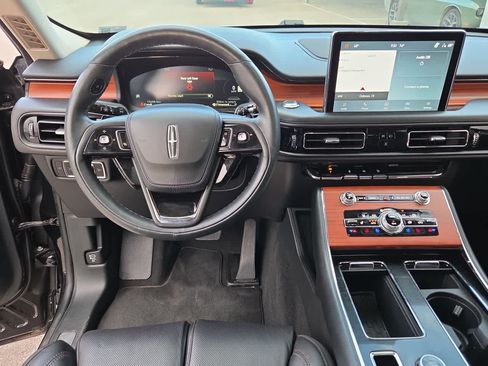 Used 2024 Lincoln Aviator Reserve w/ Equipment Group 201A AWD/4WD image 14