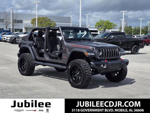 New 2025 Jeep Wrangler Unlimited Rubicon w/ Convenience Group AWD/4WD image 2