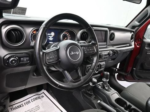 Used 2021 Jeep Wrangler Unlimited Sport AWD/4WD image 13