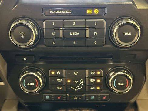Used 2017 Ford F350 Lariat w/ Lariat Ultimate Package AWD/4WD image 16