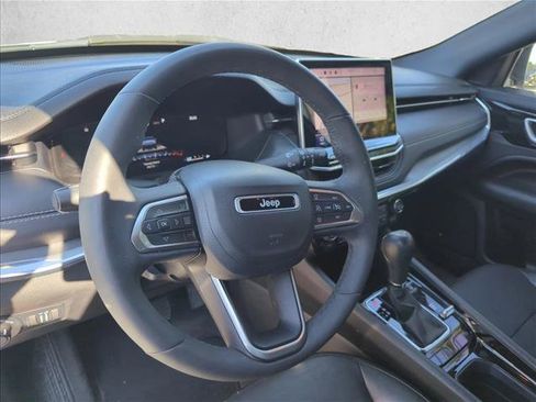 Used 2023 Jeep Compass High Altitude AWD/4WD image 28