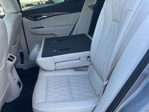 Used 2023 Buick Envision Avenir AWD/4WD image 52