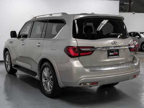 Used 2018 INFINITI QX80 2WD w/ Driver Assistance Package image 9