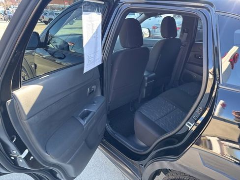 Used 2025 Mitsubishi Outlander Sport AWD image 16