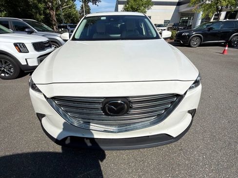 Used 2020 MAZDA CX-9 Touring w/ Touring Premium Package FWD image 2