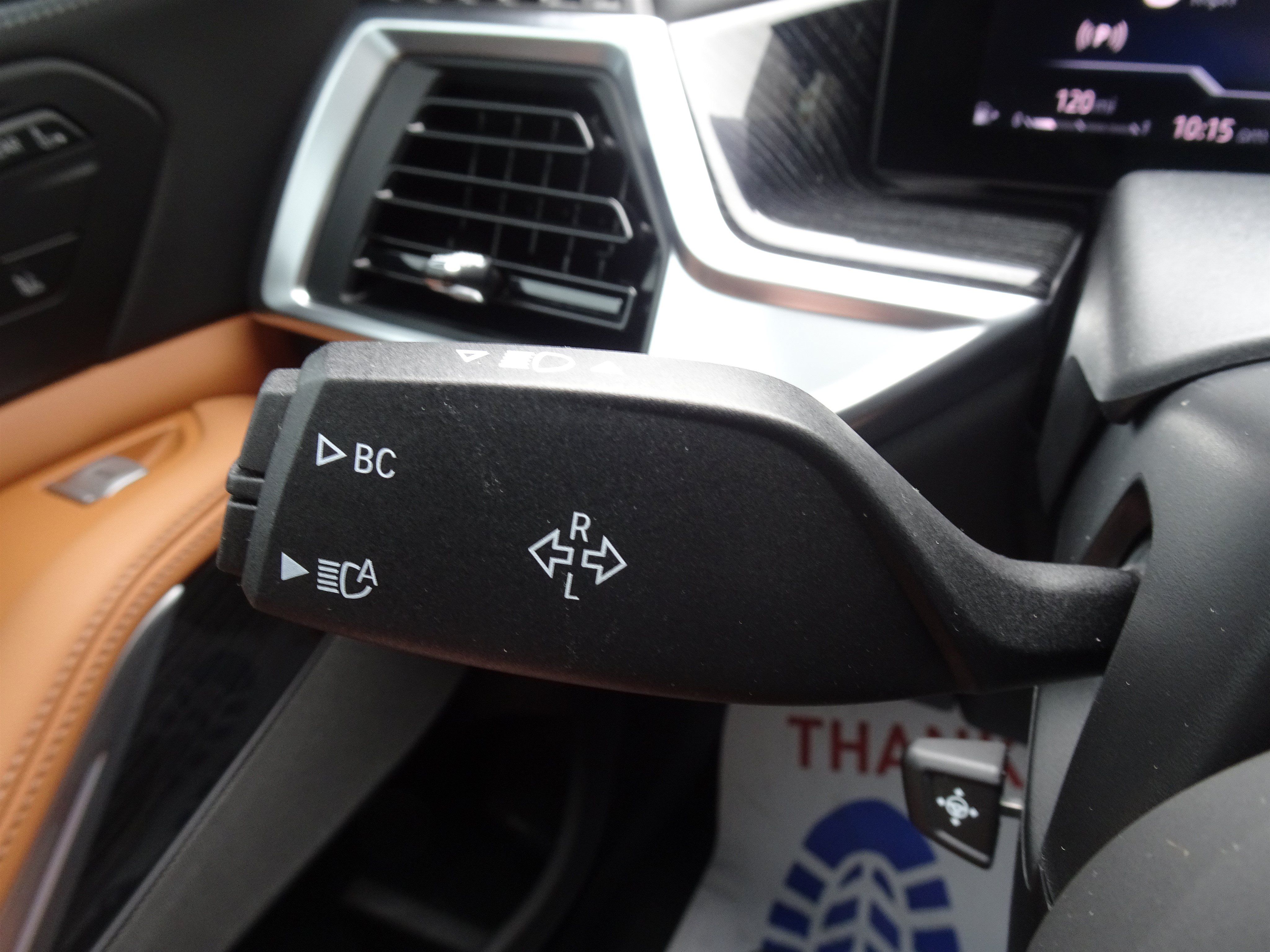 Used 2025 BMW X7 xDrive40i w/ M Sport Package AWD/4WD image 28