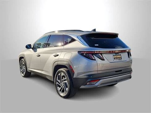 Certified 2026 Hyundai Tucson Limited image 6