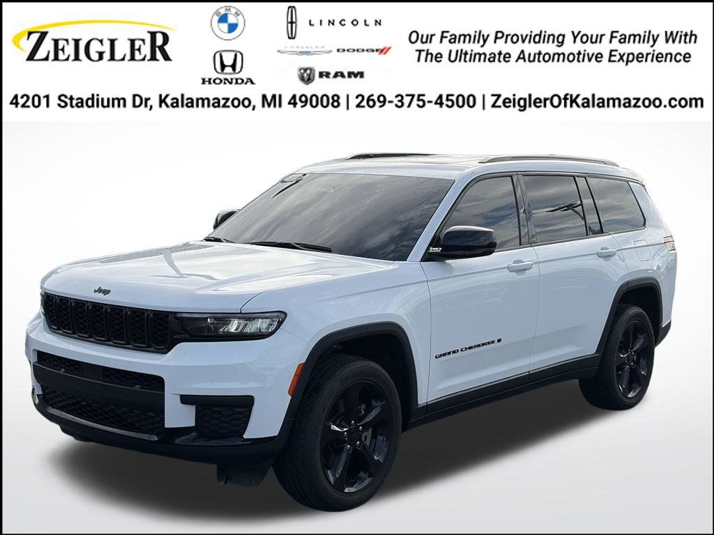 Used 2023 Jeep Grand Cherokee L Laredo AWD/4WD image 1
